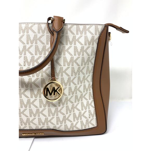 Michael Kors Jessie Large TZ Tote Zipper Closure Vanilla Light Brown NWT - Picture 2 of 9